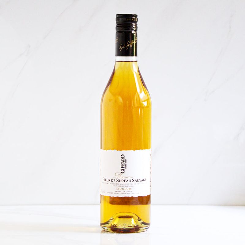 GENERICO - Licor Premium Flor de Sauco Giffard 700 cc