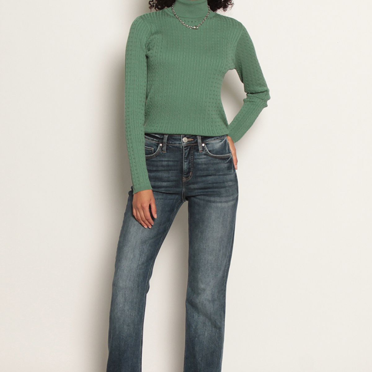 WADOS - SWEATER MANGA LARGA TRENZADO CON CUELLO ALTO