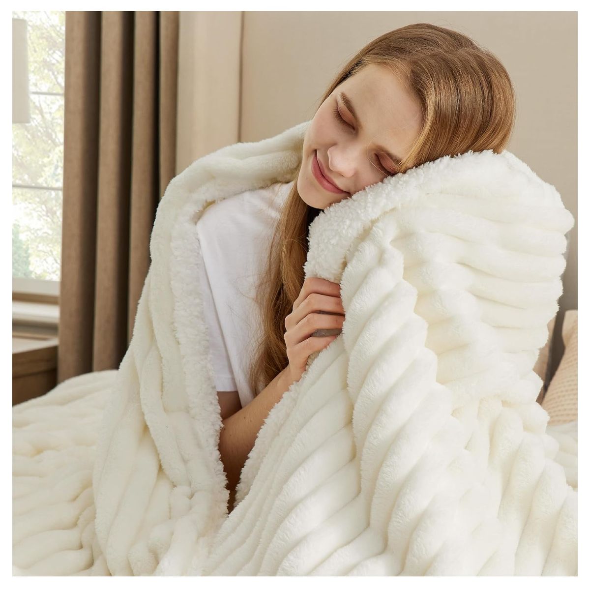 ALMA & DECO - Frazada Manta Coral Acanalada Sherpa Bco Inv. 2 Plazas o king Premium