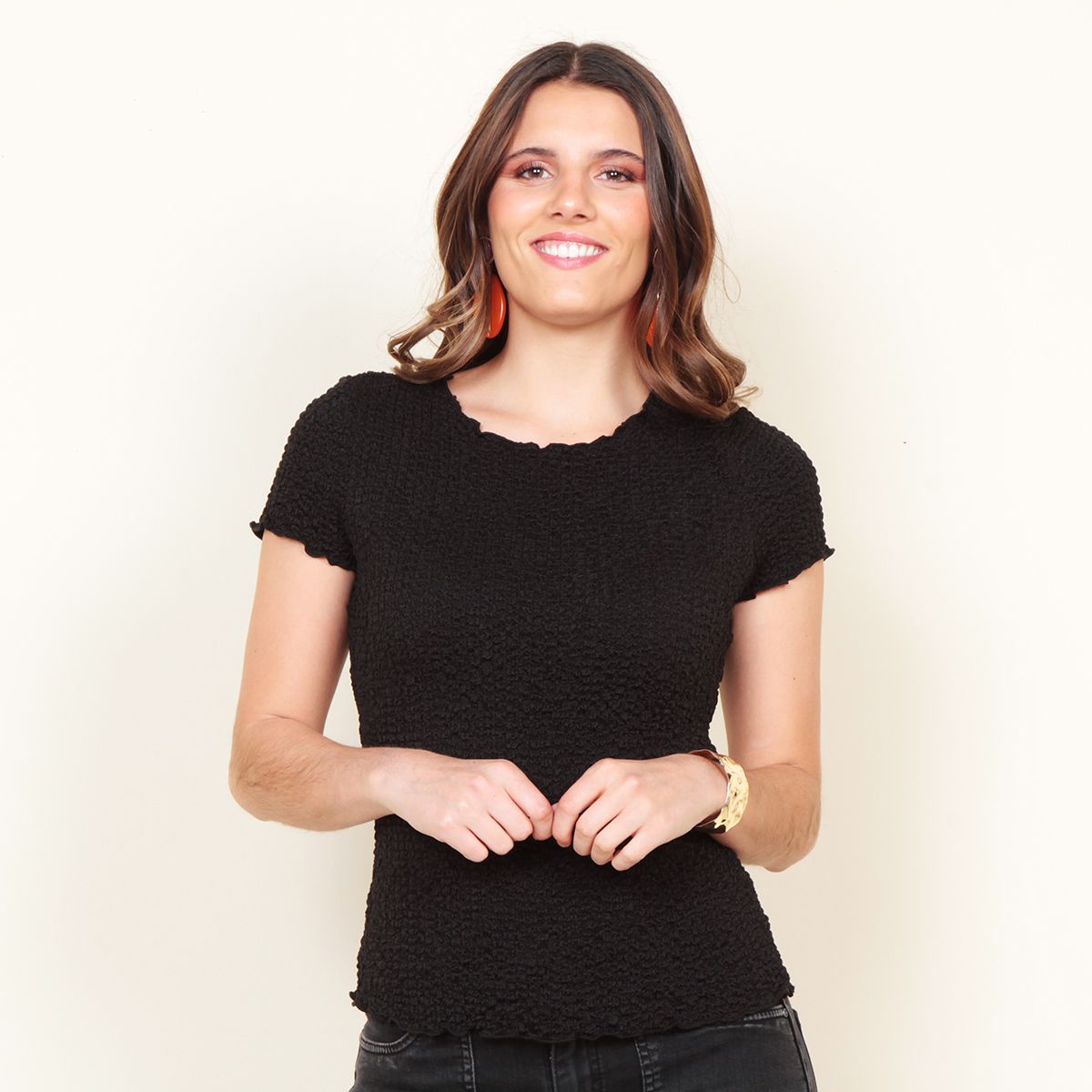 WADOS - POLERA MANGA CORTA SOLIDA CON TEXTURA ESCOTE REDONDO