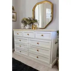 RUSTIC STYLE - COMODA 9 CAJONES BLANCA Y NATURAL CON TELESCOPICOS.