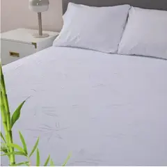 ATLAS - Cubre Colchón Impermeable Bambu 1.5 Plazas.
