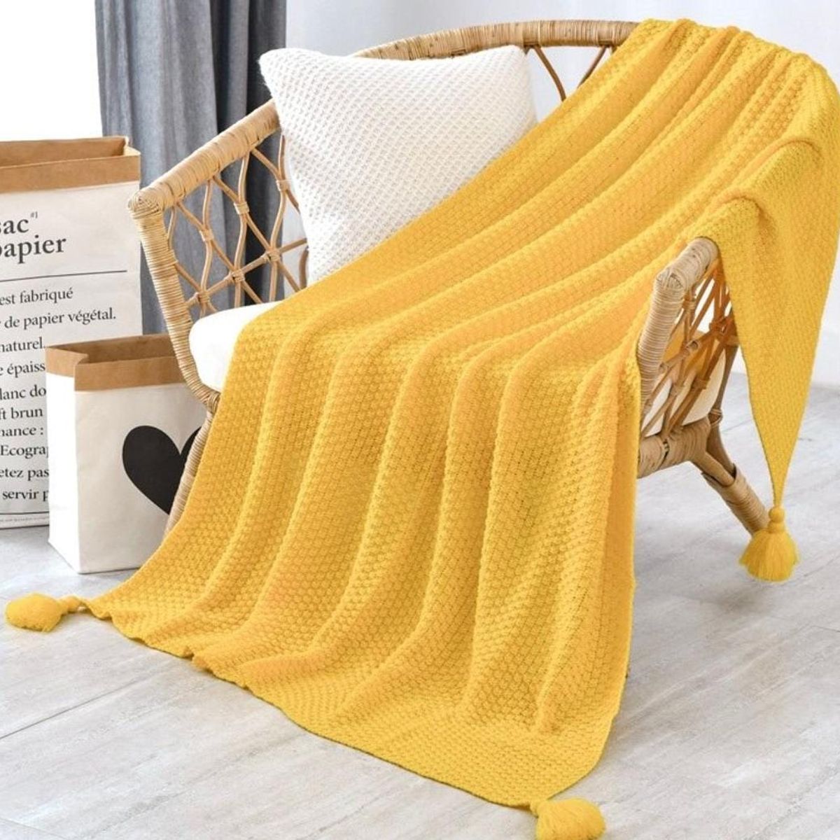 GENERICO - ELEGANTES MANTAS DE CHENILL DECORATIVAS PARA SOFA CON POMPONES