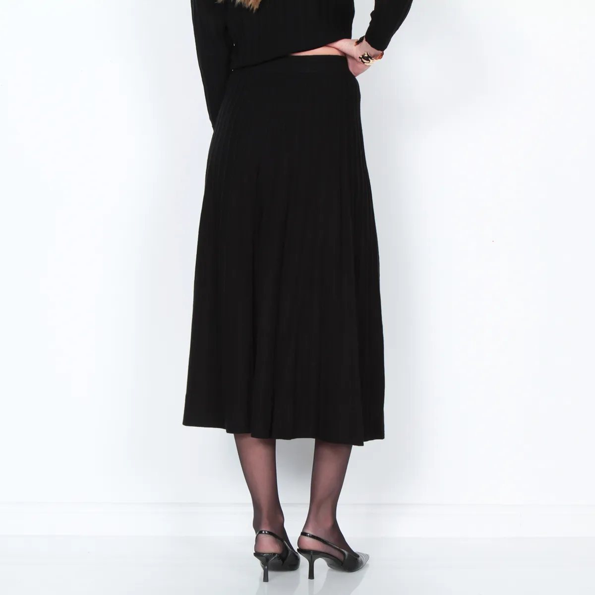 WADOS - FALDA TEJIDA SOLIDA CON CINTURA ELASTICADA