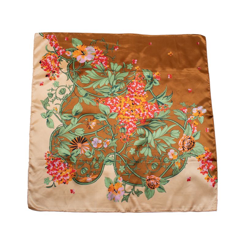 BIJOUTERIA LB20 SPA - Pañuelo 90X90 cm Tipo Seda diseño 38 - Multicolor