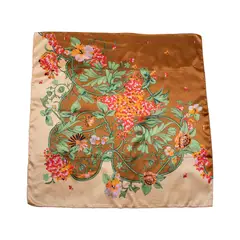 BIJOUTERIA LB20 SPA - Pañuelo 90X90 cm Tipo Seda diseño 38 - Multicolor