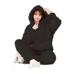 AGW - Pijama Mujer Plush Trenzado Con Capucha