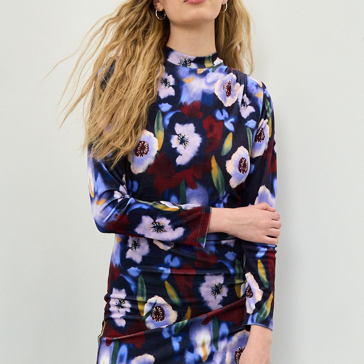 IO - Vestido Corto Morado Mujer Io