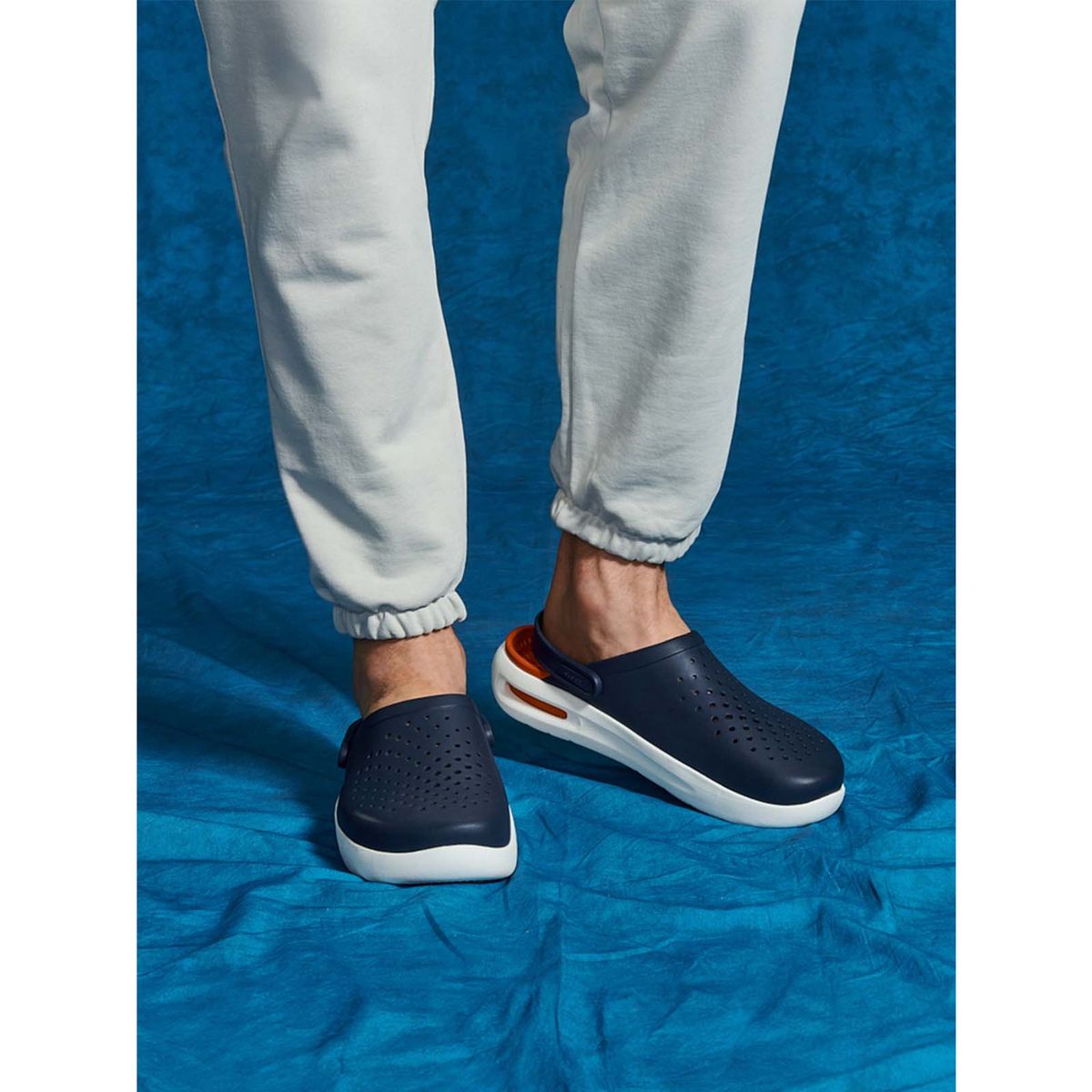 CROCS - Zueco Crocs Unisex InMotion Clog Azul Marino CROCS