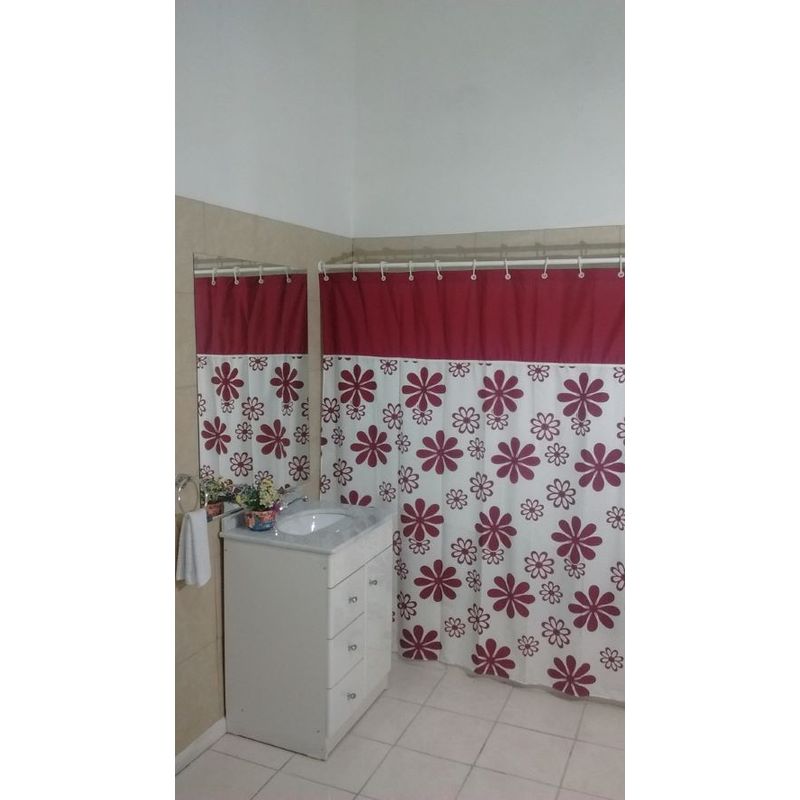 GENTILE - Cortina de baño   Burdeo Flor Burdeo 200 x 200 cms