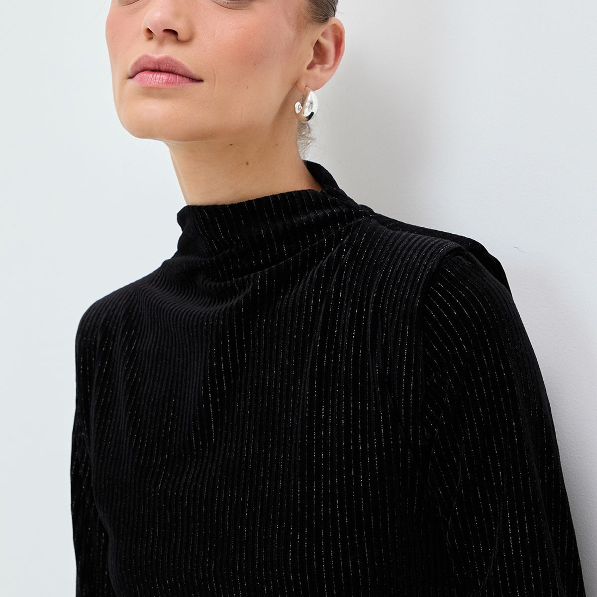 IO - Vestido Corto Negro Mujer Io