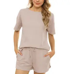 BLWOENS - Polera manga corta + shorts Mujer - Beige