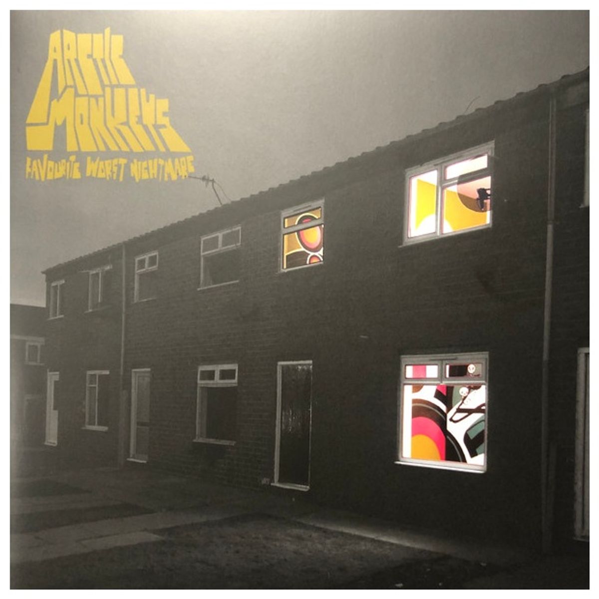 HITWAY MUSIC - ARCTIC MONKEYS - FAVOURITE WORST NIGHTMARE - VINILO