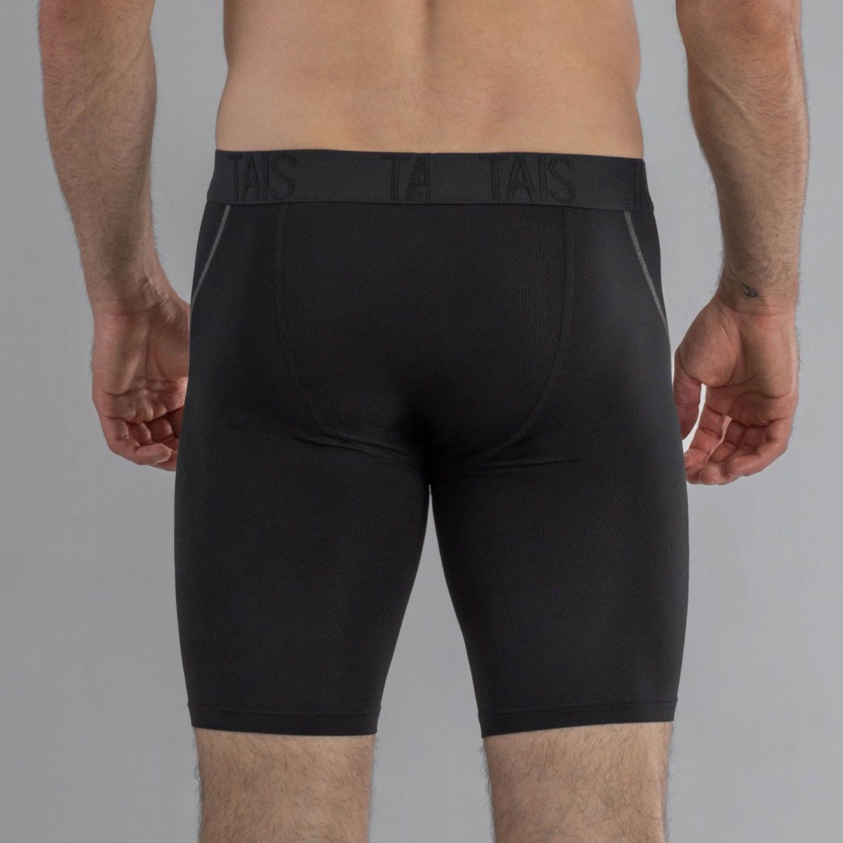 TAIS - 2 Unidades Boxer Largo Sport Liso Negro Happy Boolls.-