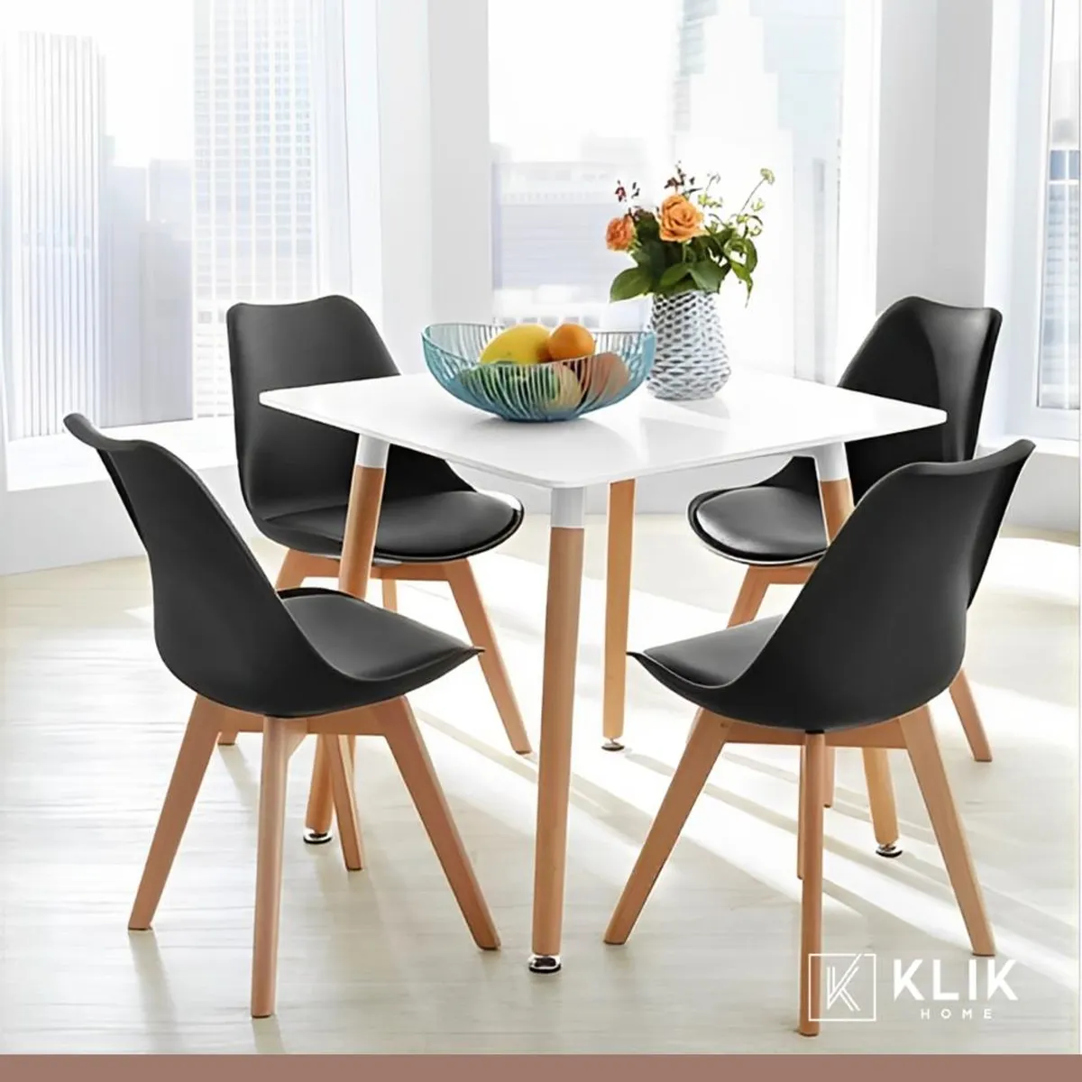 KLIK - Comedor Mesa Eames Cuadrada Blanca + 4 Sillas Tulip Negras