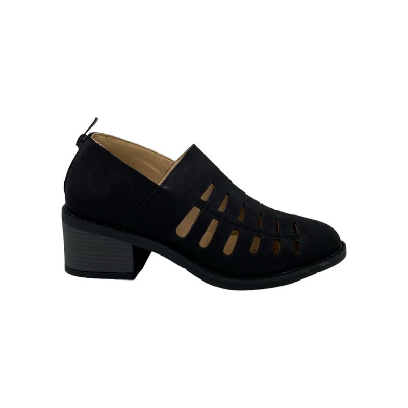 HERIEL - Zapato Negro Perforado Mujer