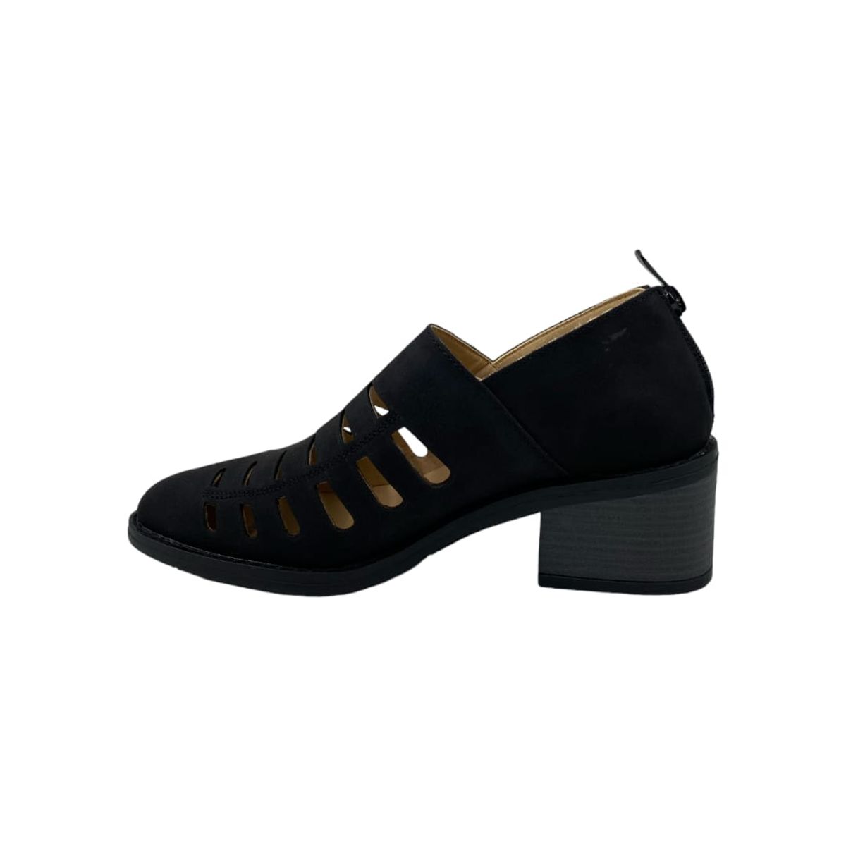 HERIEL - Zapato Negro Perforado Mujer