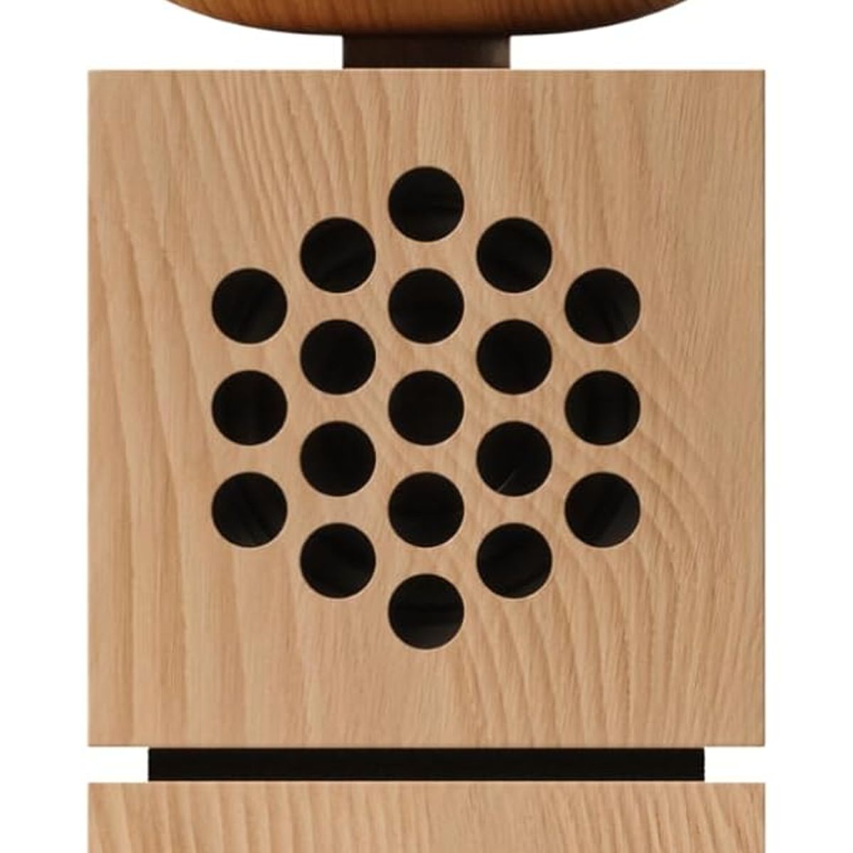 TEENAGE ENGINEERING - Parlante CH-8 Miki Teenage Engineering