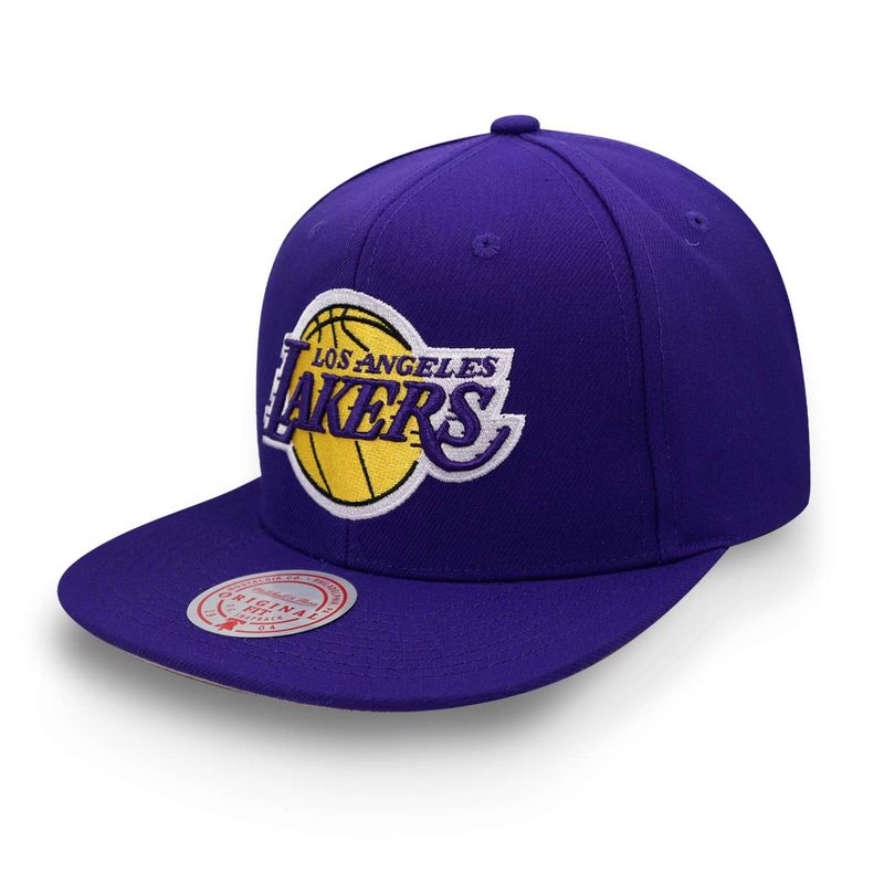 MITCHELL & NESS - Gorra Mitchell & Ness NBA Core Basic Lakers Purpura Unitalla