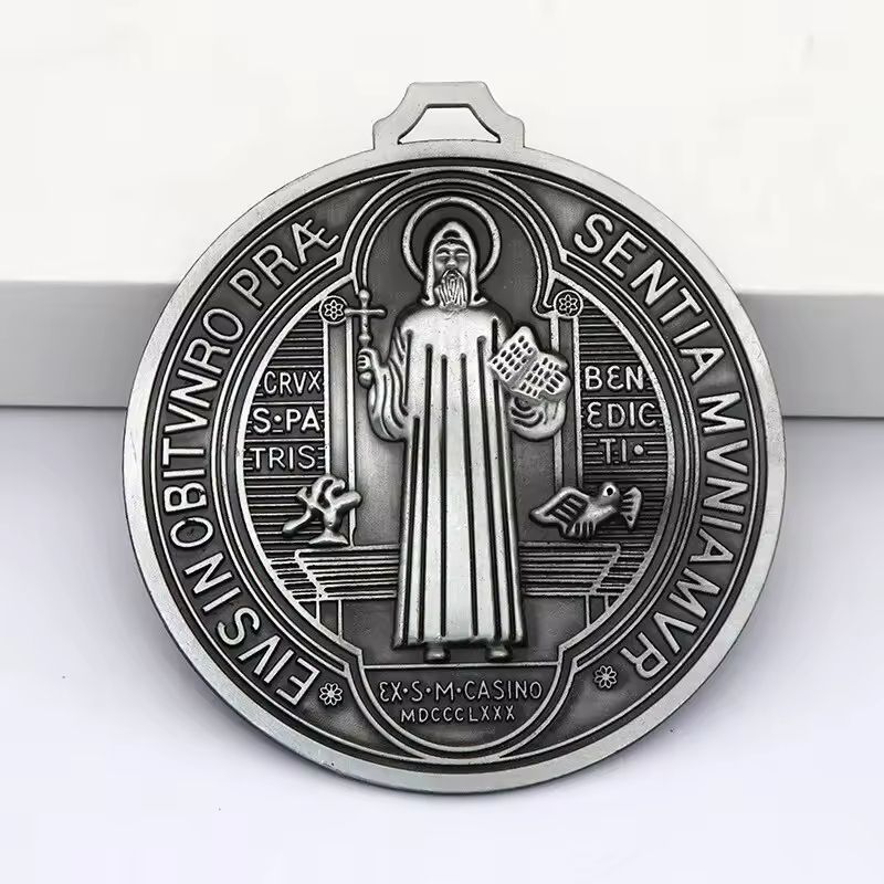 GENERICO - Medalla de san benito 12.7 cm amuleto metalico