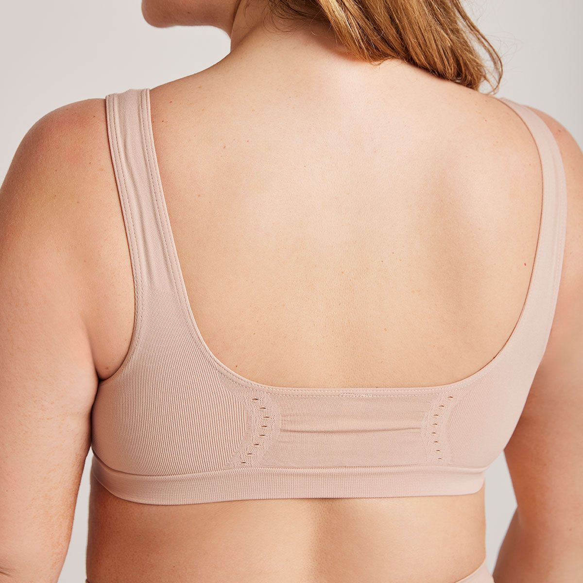 MONARCH - Sostén Basic Confort Seamless Nude Monarch