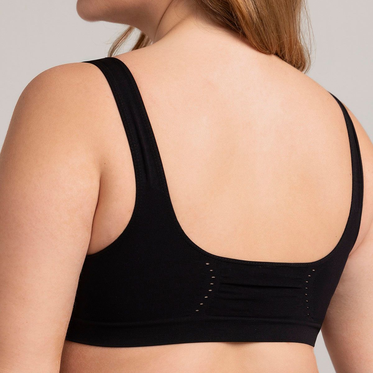 MONARCH - Sostén Basic Confort Seamless Negro Monarch