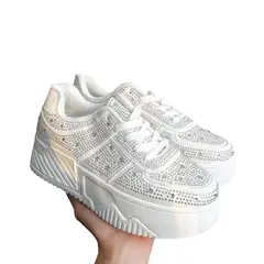 HERIEL - Zapatilla Blanca Brillos Plataforma Mujer