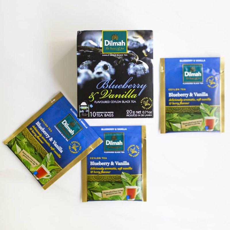 DILMAH - 10 Bolsitas Te Negro Arandano Vainilla Dilmah.