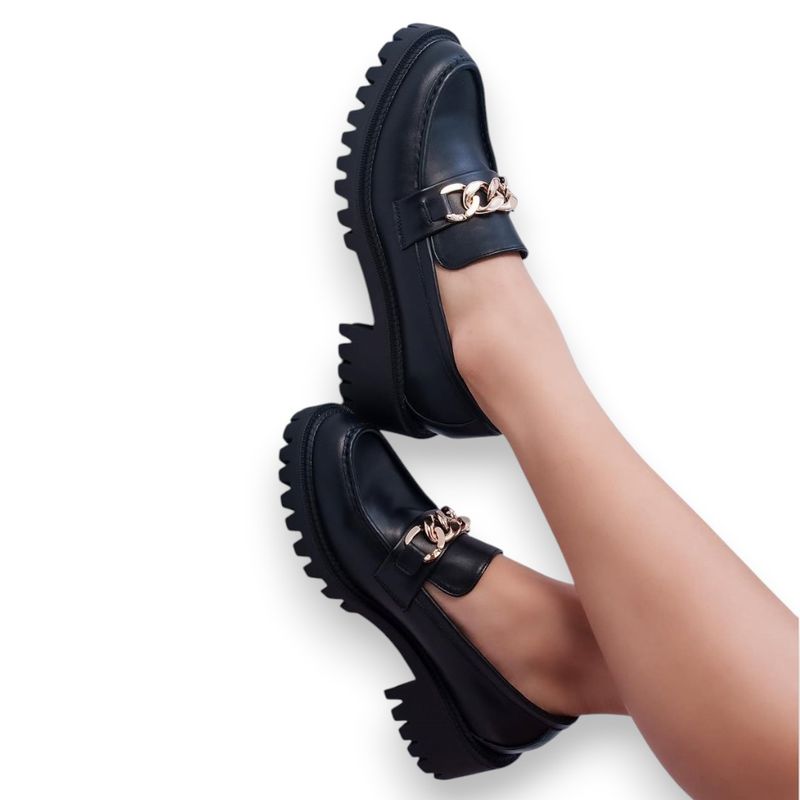 HERIEL - Mocasín Negro Cadena Mujer