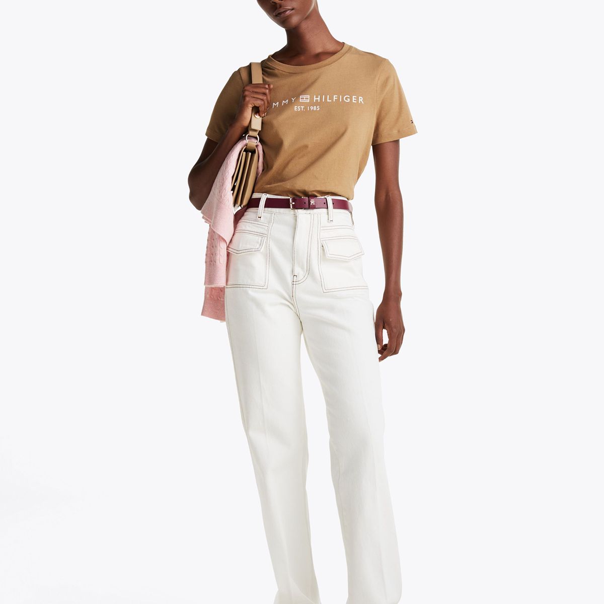 TOMMY HILFIGER - Polera Signature Con Logo Café Tommy Hilfiger