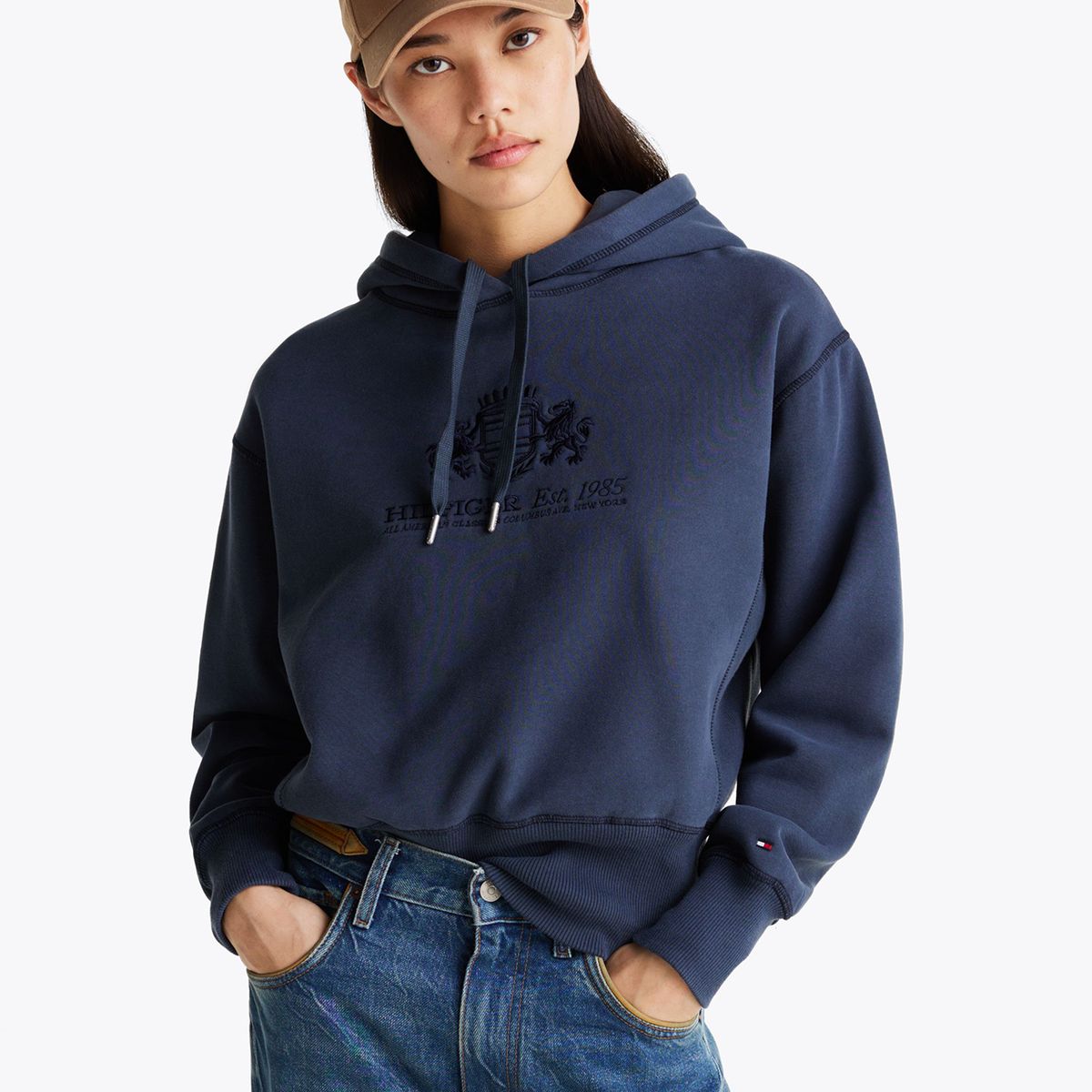 TOMMY HILFIGER - Polerón Hoodie Logo Varsity Bordado Azul Tommy Hilfiger