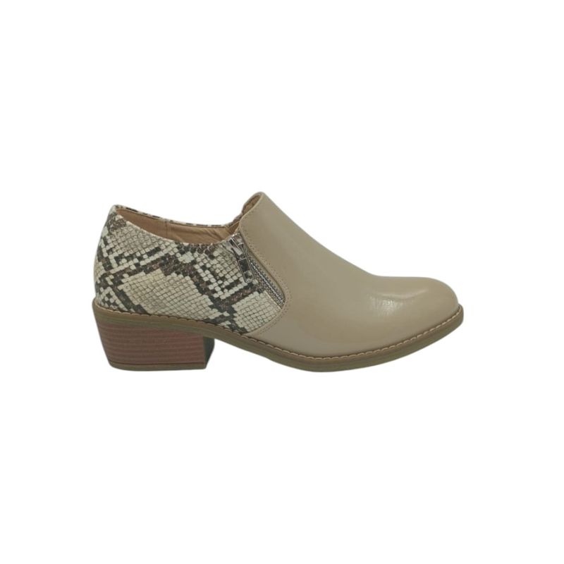 HERIEL - Zapato Beige Charol Mujer.