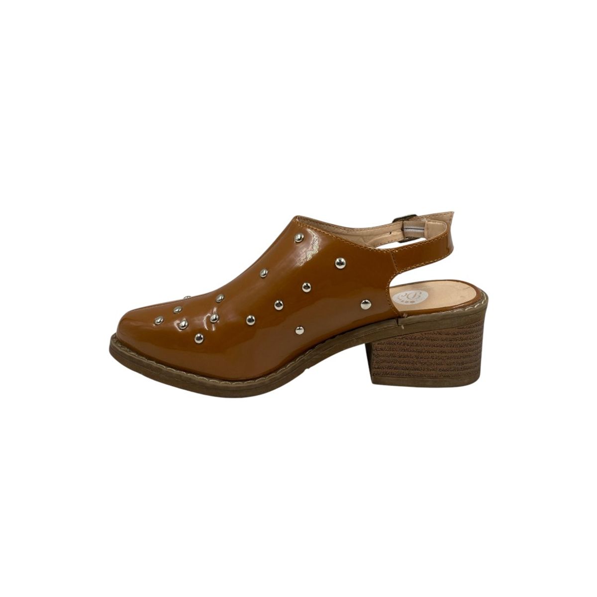 HERIEL - Zapato Camel Charol Tachas Mujer