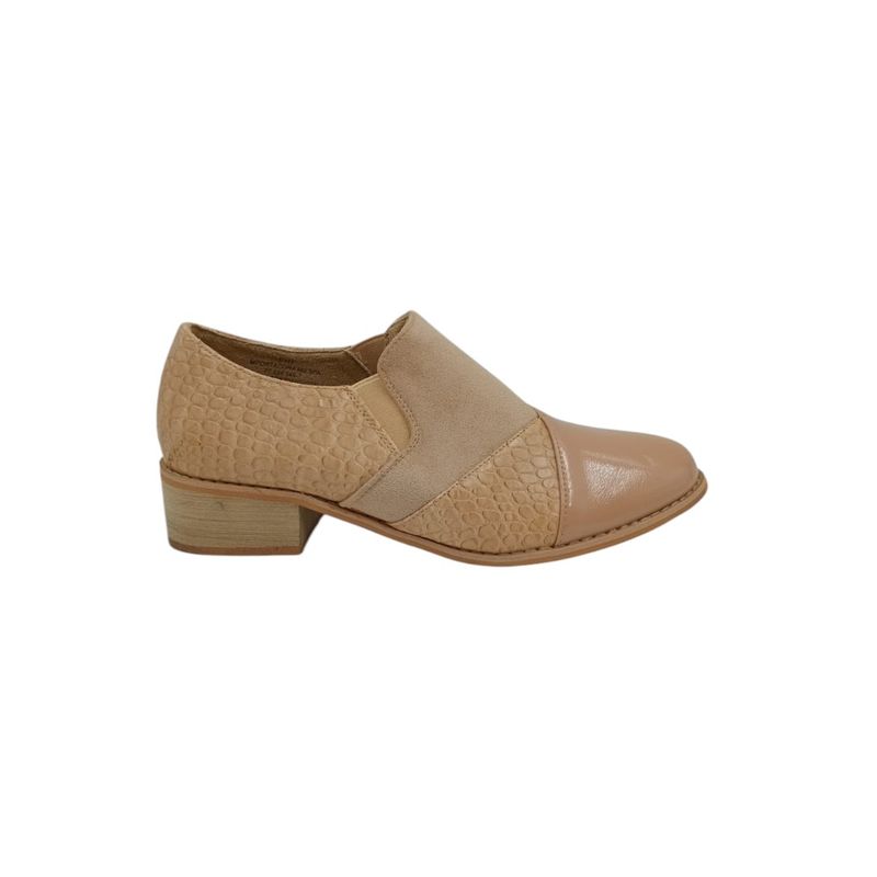 HERIEL - Zapato Beige Charol Mujer.