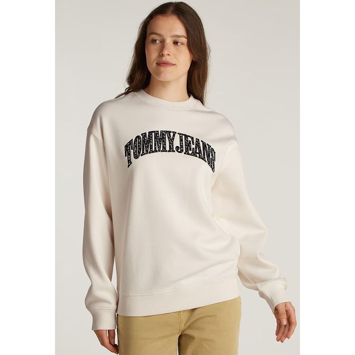 TOMMY HILFIGER - Polerón Relaxed Con Logo De Flores Blanco Tommy Jeans