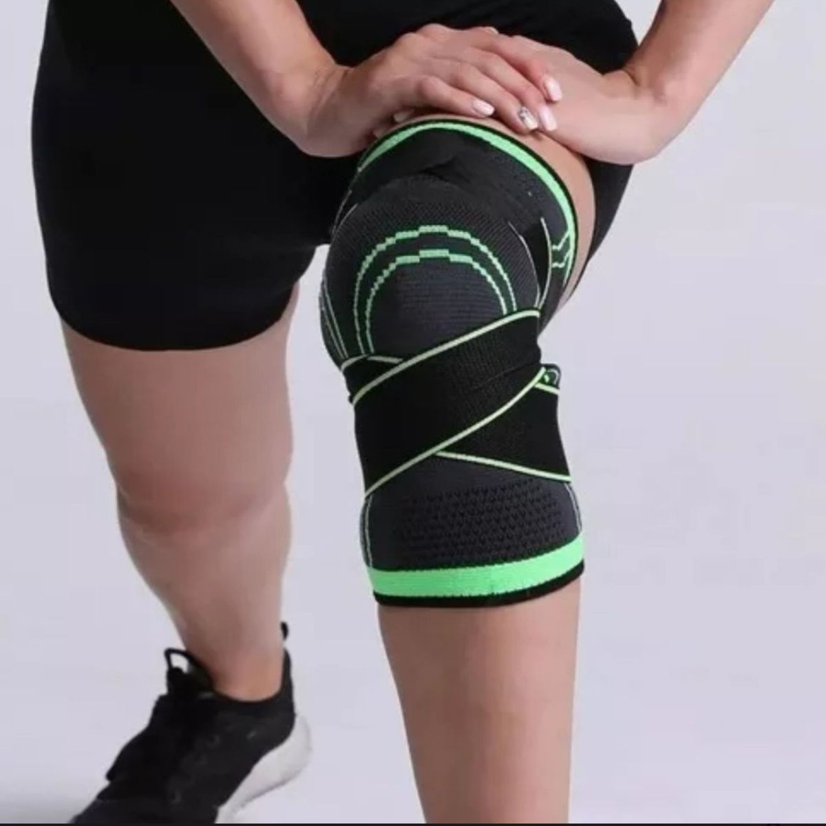 GENERICO - Rodillera Venda Elástica Con Velcro Ajustable