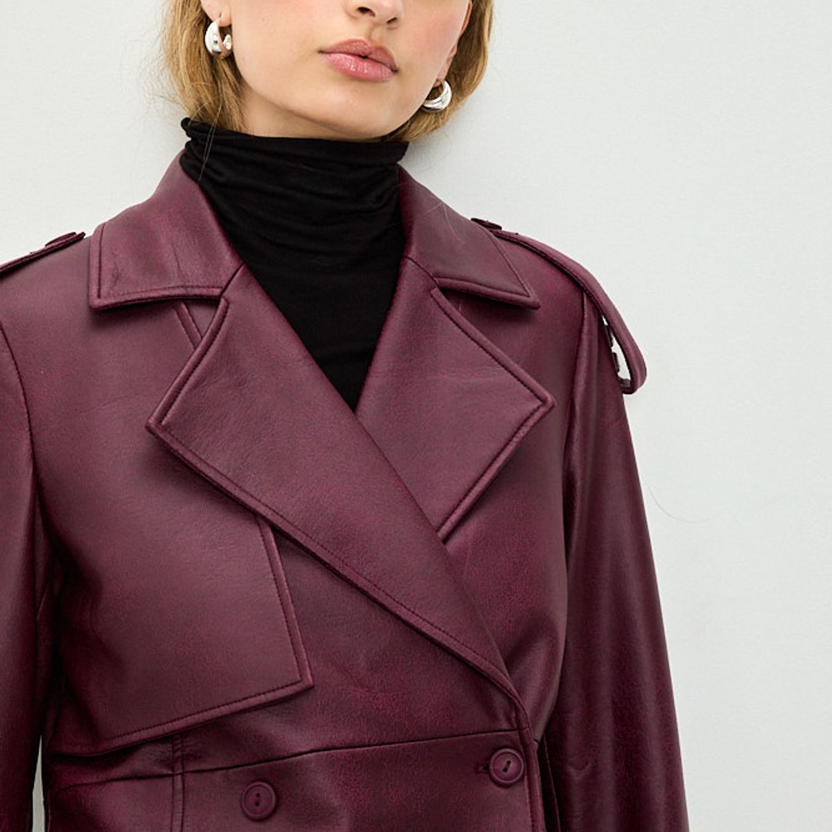 IO - Trench Morado Mujer Io