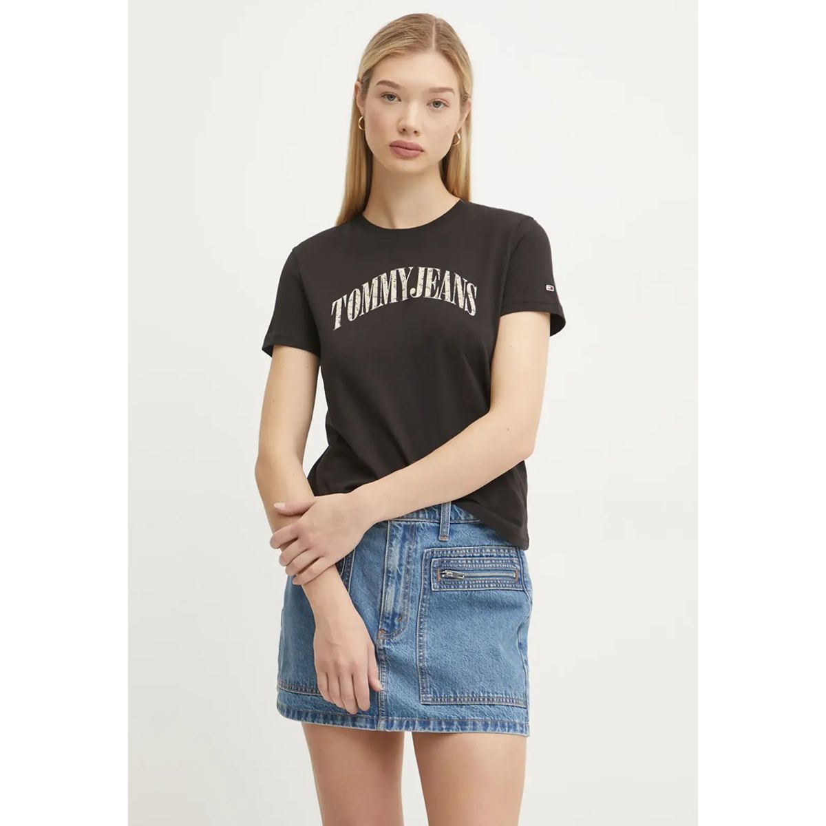 TOMMY HILFIGER - Polera Con Logo De Flores Negro Tommy Jeans