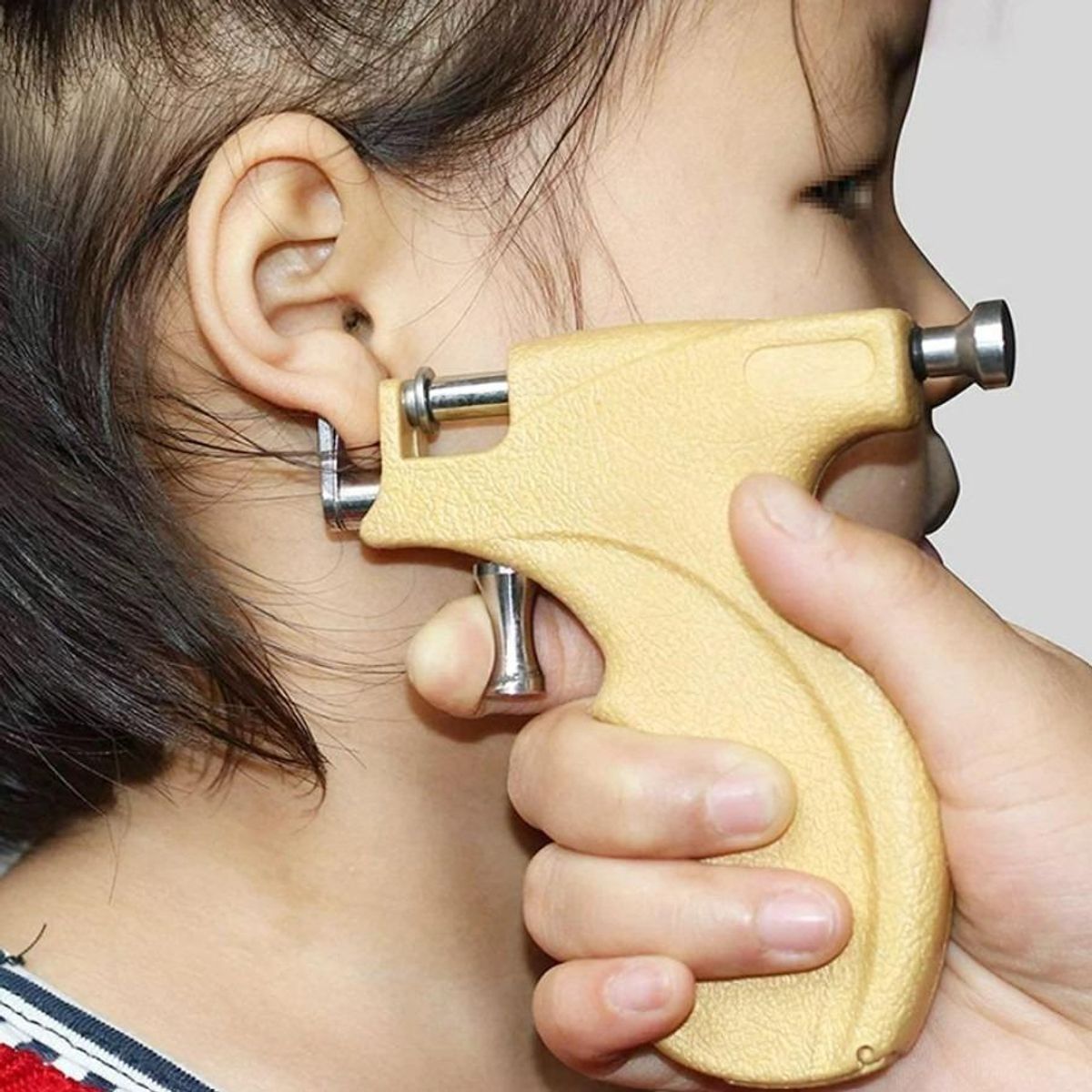 GENERICO - Pistola Perforadora de Oreja de Acero Inoxidable para Aros