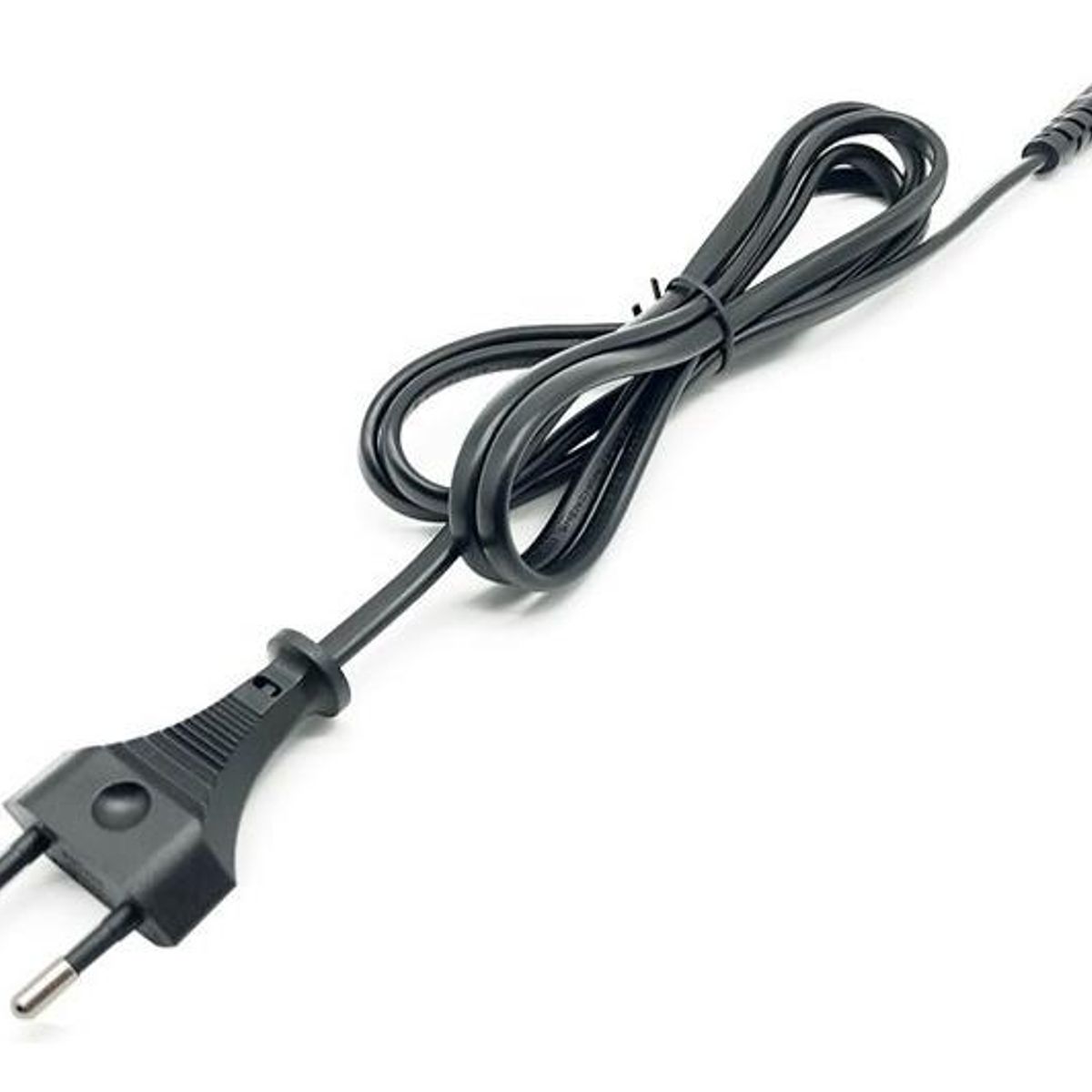 GENERICO - Cable de Poder Tipo Ocho de 1 m en Color Negro