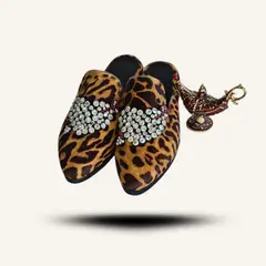 ANNY OUTFITS - Babucha leopar pelo cristal