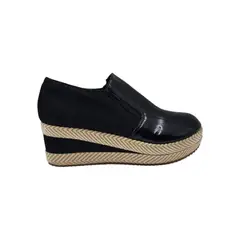 HERIEL - Zapato Panchita Negro Plataforma Charol