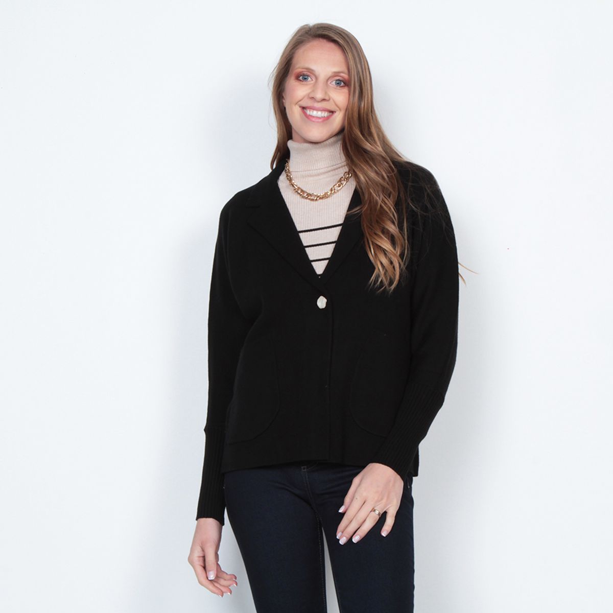 WADOS - CHALECO MANGA LARGA CON SOLAPA Y BOLSILLO EN DELANTERO