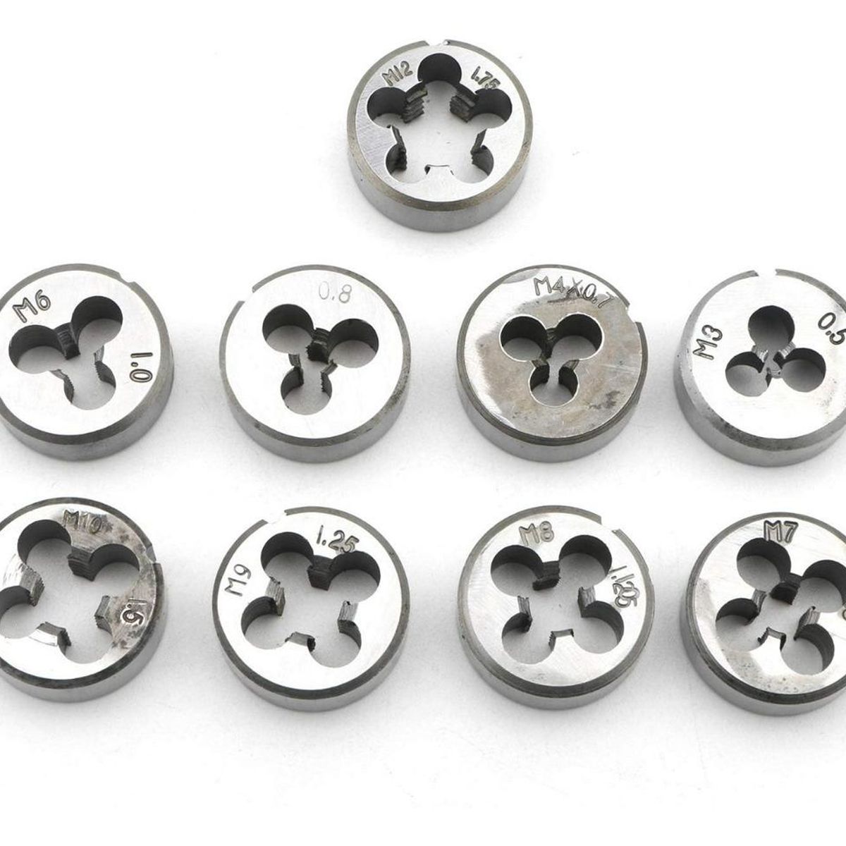 GENERICO - Juego de Machos y Cojinetes de Acero al Carbono