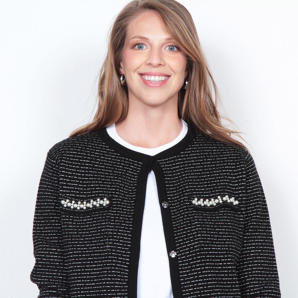 WADOS - CHALECO MANGA LARGA CON APLICACION EN BOLSILLOS