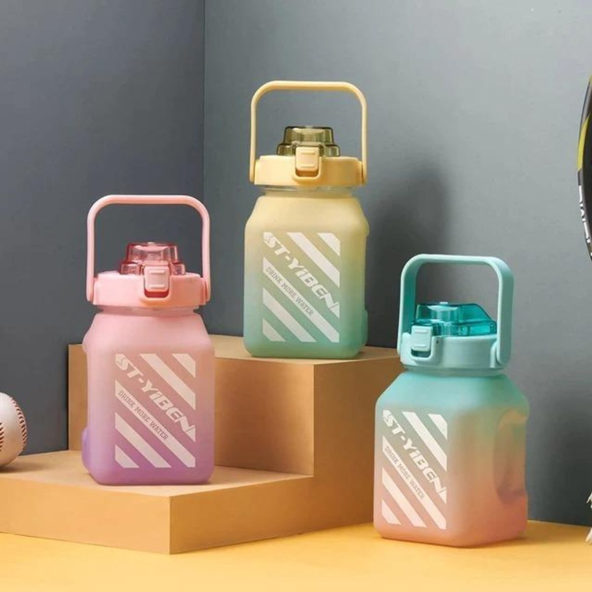 GENERICO - Botella de Agua de 1500 ml con Correa y Bombilla