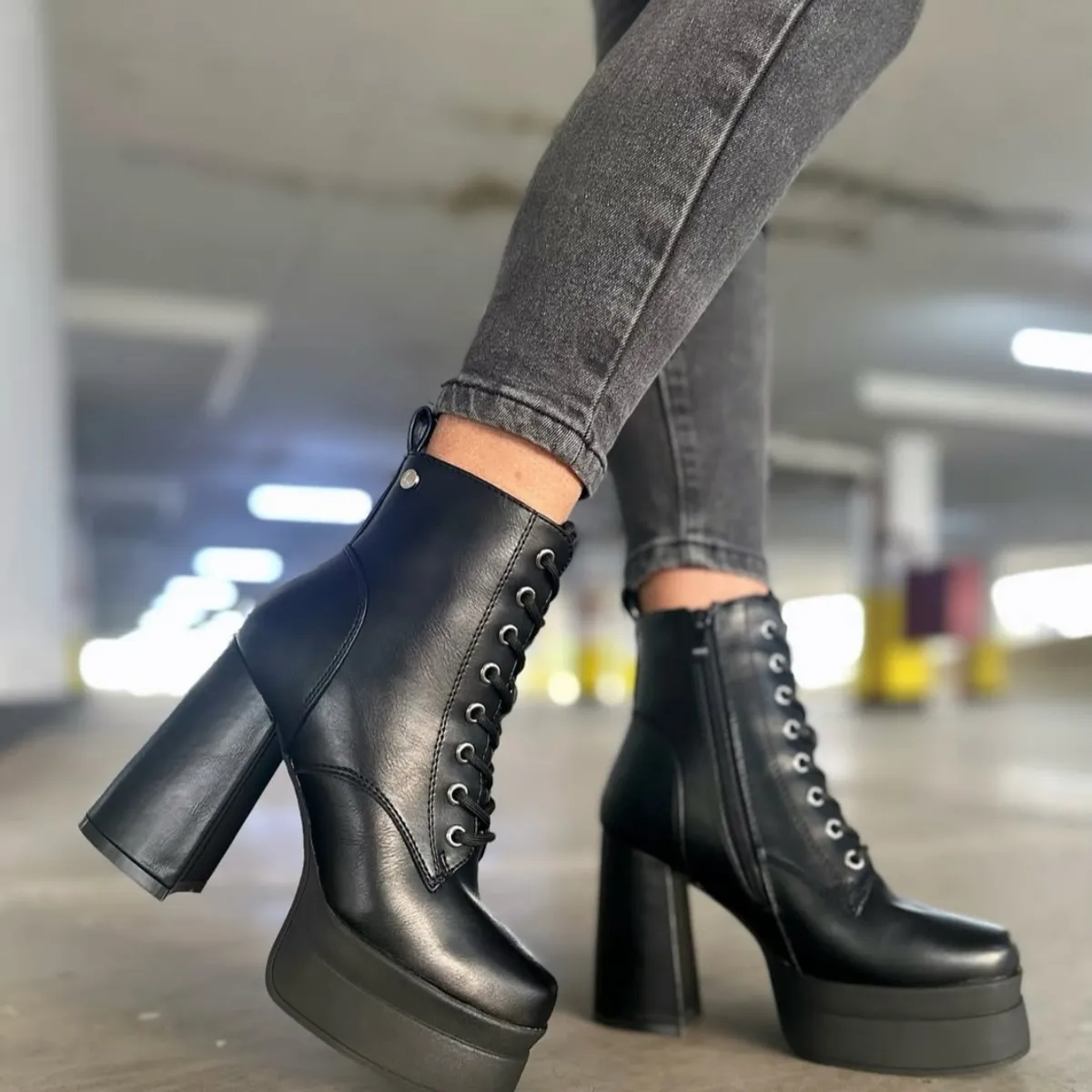 SNOOPY - Botin Mujer Taco Alto con Plataforma M481