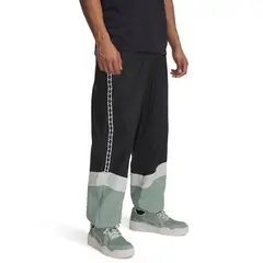 UNDER ARMOUR - Pantalón Ua 96 Terrace Negro Para Hombre