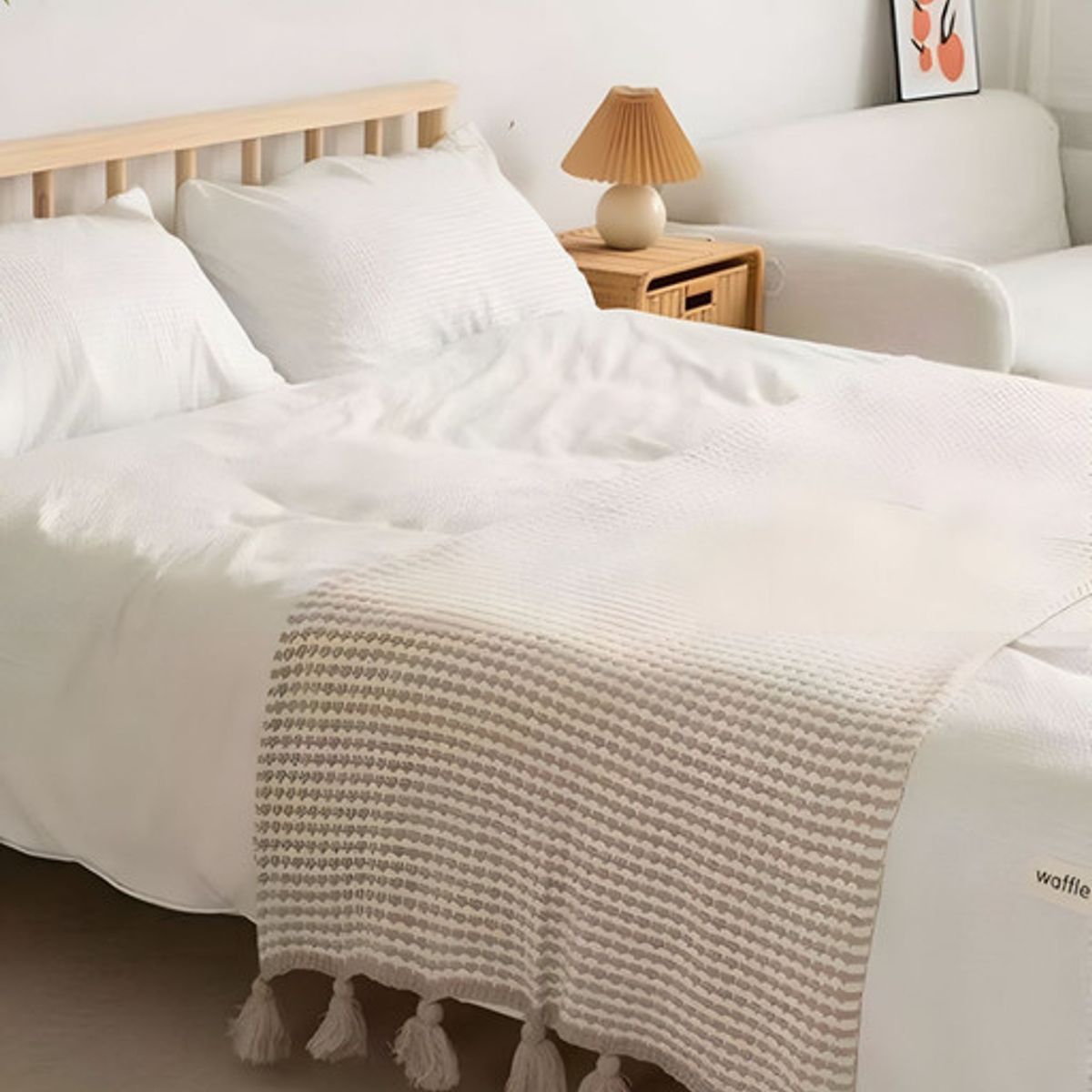 GENERICO - MANTA PIECERA CON POMPONES PARA DECORAR