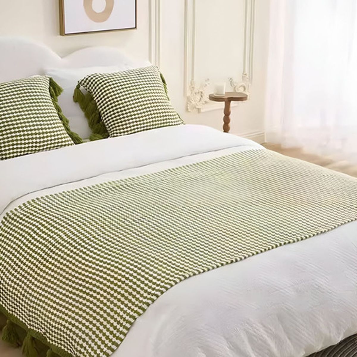 GENERICO - MANTA PIECERA CON POMPONES PARA DECORAR